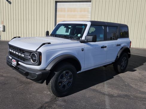 New 2025 Ford Bronco Big Bend image 2