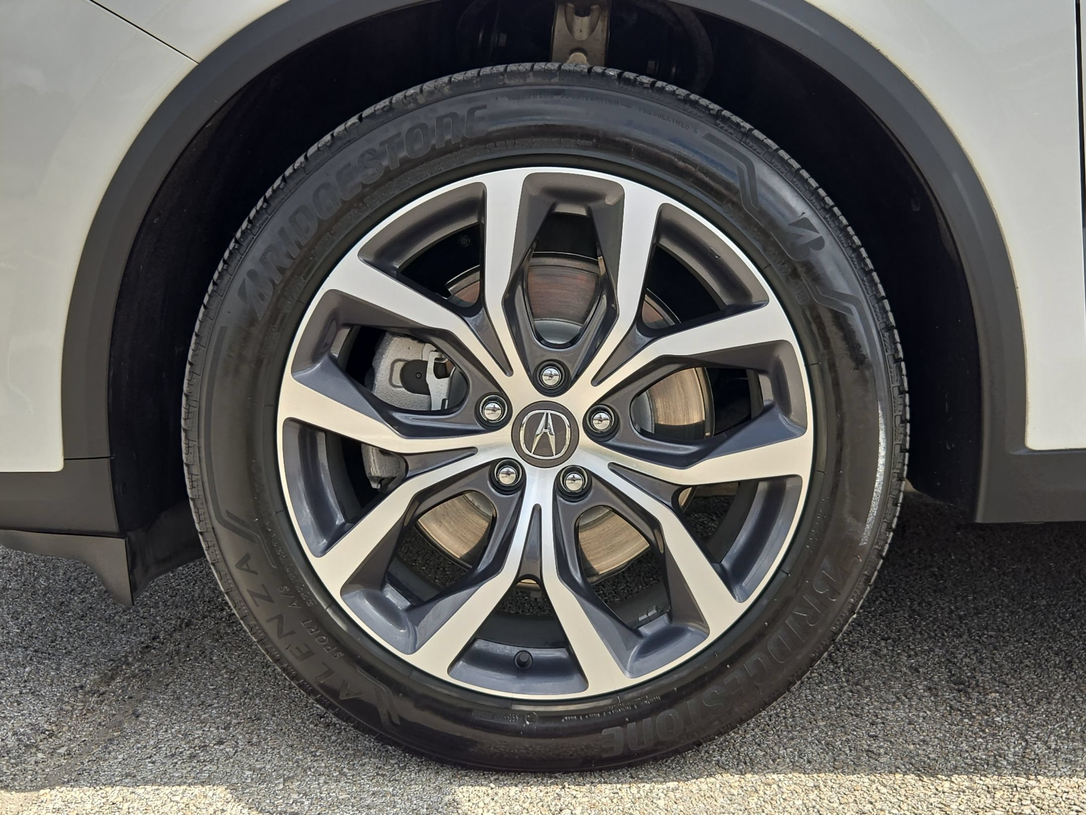 Used 2022 Acura MDX w/ Technology Package FWD image 30
