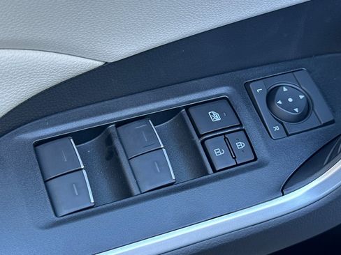 New 2025 Toyota RAV4 XLE image 12