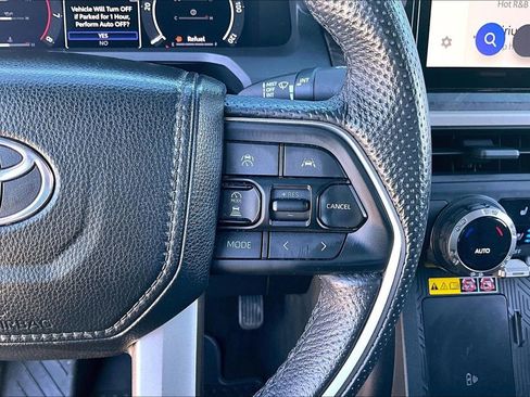 Used 2024 Toyota Tacoma Limited w/ Limited Package (LT) image 13