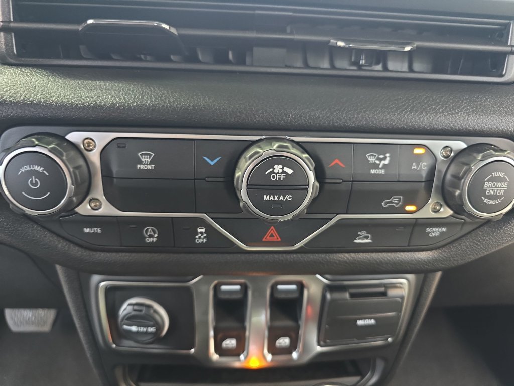 New 2026 Jeep Wrangler Sport AWD/4WD image 21