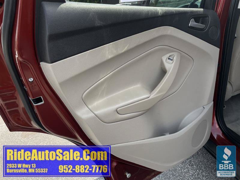 Used 2014 Ford Escape Titanium FWD image 11