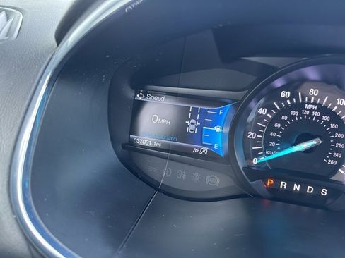 Certified 2020 Ford Edge Titanium image 19