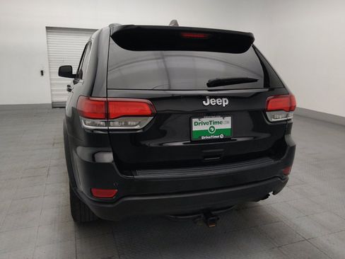 Used 2020 Jeep Grand Cherokee Laredo RWD image 6