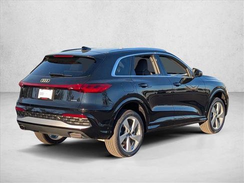 New 2025 Audi Q5 Premium Plus image 2