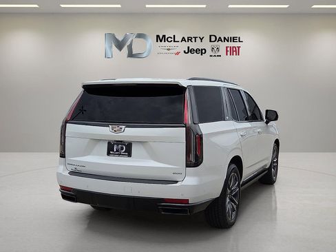 Used 2023 Cadillac Escalade Sport Platinum AWD/4WD image 5
