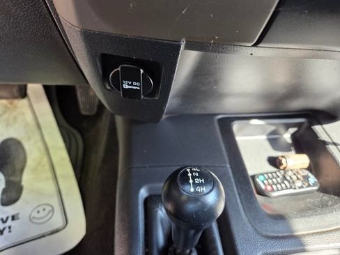 Used 2012 RAM 2500 ST w/ Chrome Appearance Group AWD/4WD image 28