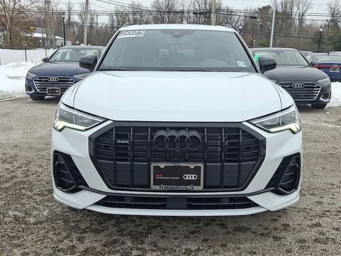 Certified 2025 Audi Q3 2.0T Premium Plus w/ Premium Plus Package image 2