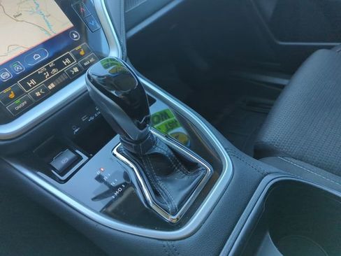 Used 2021 Subaru Outback Premium image 29