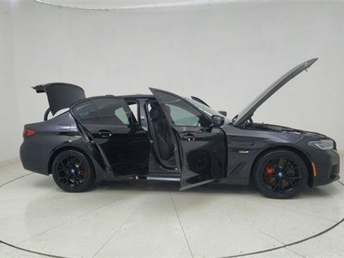 Used 2023 BMW 530e 530e iPerformance w/ M Sport Package image 73