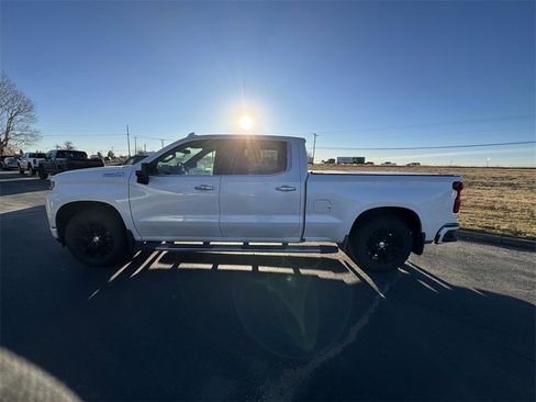 Used 2019 Chevrolet Silverado 1500 High Country image 5