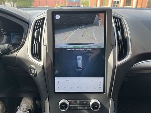 Used 2022 Ford Edge SEL w/ Convenience Package image 46