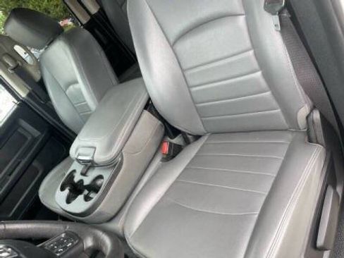 Used 2016 RAM 1500 Tradesman AWD/4WD image 18