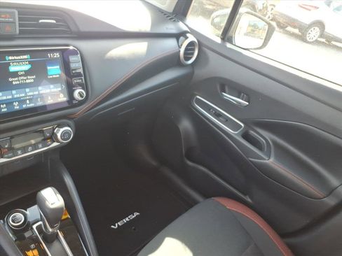 Used 2023 Nissan Versa SR w/ Trunk Package image 20