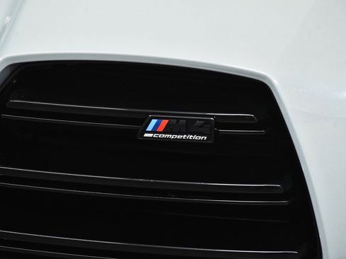 Used 2022 BMW M4 xDrive Competition image 78