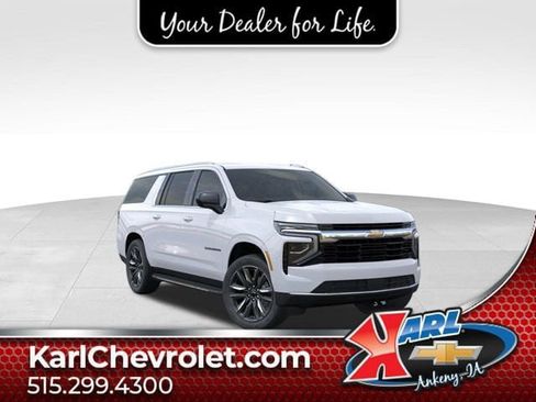 New 2026 Chevrolet Suburban LS AWD/4WD image 1