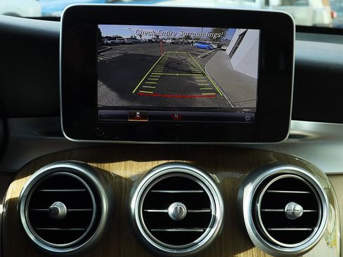 Used 2018 Mercedes-Benz GLC 300 w/ Premium Package image 48