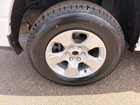 Used 2019 RAM 1500 Big Horn RWD image 9