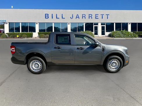 New 2026 Ford Maverick XL image 3