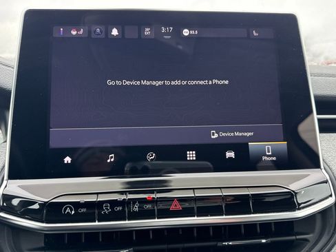 Certified 2022 Jeep Compass Latitude image 30