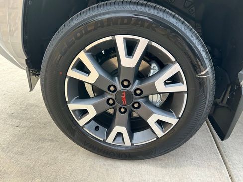 Used 2026 Toyota Sequoia Platinum image 20