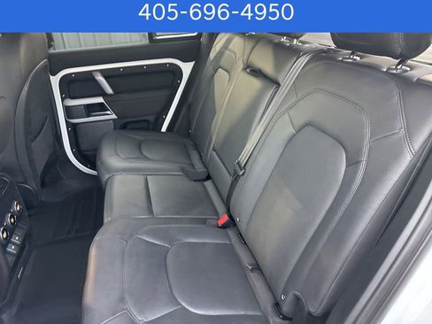 Used 2024 Land Rover Defender 110 S image 16