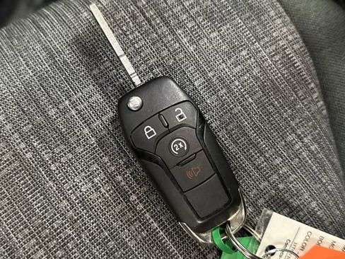 Used 2024 Ford F350 XLT AWD/4WD image 25