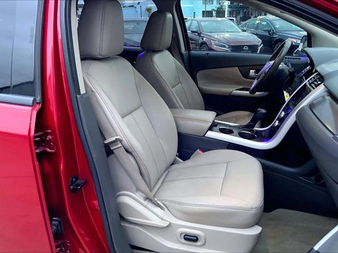 Used 2011 Ford Edge SEL w/ 202A Rapid Spec Order Code image 8