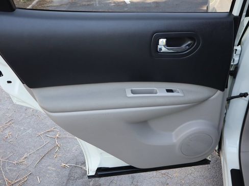 Used 2008 Nissan Rogue SL w/ Premium Pkg AWD/4WD image 24