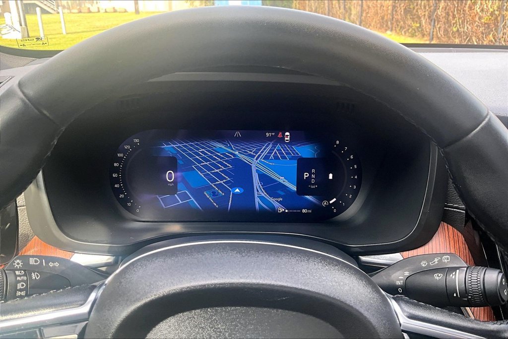 Certified 2024 Volvo XC60 B5 Ultimate w/ Protection Package Premier AWD/4WD image 30