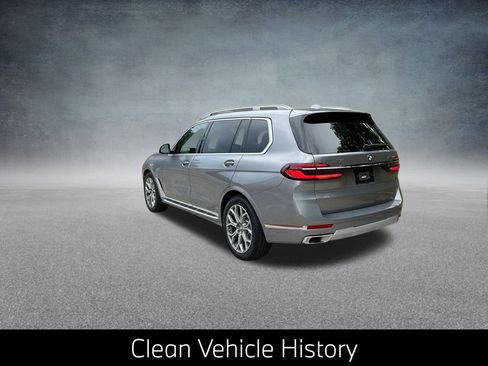 Certified 2024 BMW X7 xDrive40i w/ Premium Package image 7