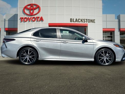 Certified 2024 Toyota Camry SE FWD image 2
