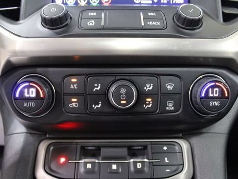 Used 2021 GMC Acadia Denali w/ Denali Technology Package AWD/4WD image 37
