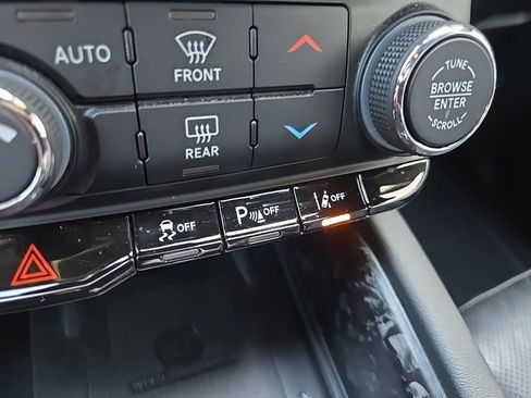 Used 2024 Dodge Durango R/T AWD/4WD image 63