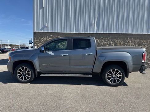 Used 2021 GMC Canyon Denali image 8