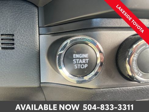 Used 2023 Toyota Tacoma TRD Off-Road image 33