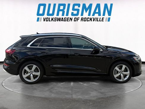 Used 2019 Audi e-tron Premium Plus AWD/4WD image 7