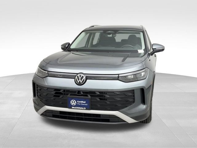 Certified 2025 Volkswagen Tiguan S AWD/4WD image 7