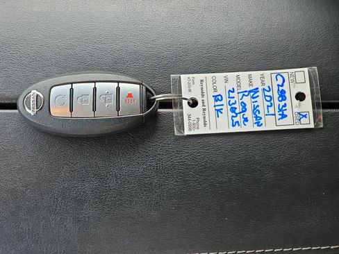 Used 2021 Nissan Rogue SV AWD/4WD image 39