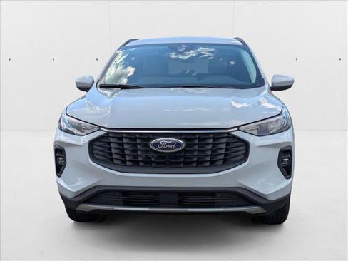 New 2025 Ford Escape SE image 6