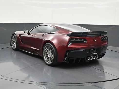 Used 2017 Chevrolet Corvette Grand Sport w/ Carbon Flash Badge Package RWD image 3