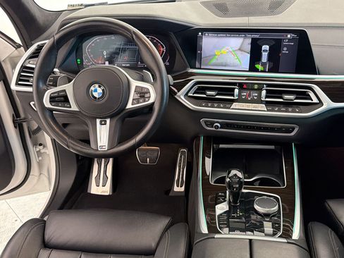 Used 2021 BMW X7 xDrive40i w/ M Sport Package AWD/4WD image 29