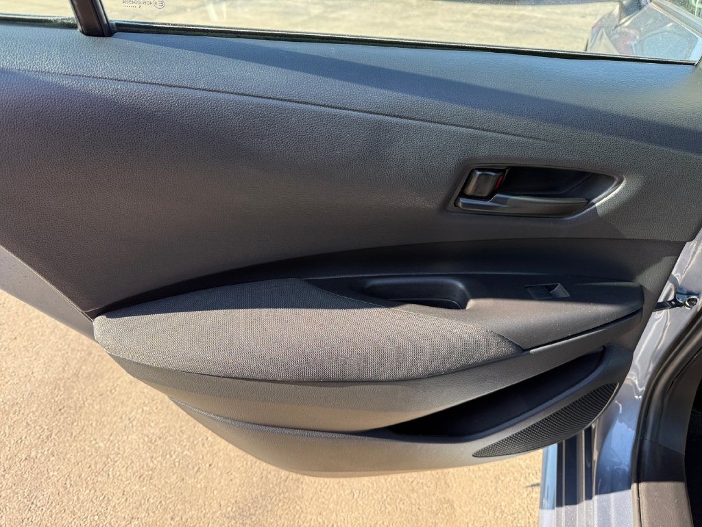 Used 2025 Toyota Corolla LE w/ LE Premium Package FWD image 24