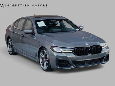 Used 2022 BMW M550i xDrive AWD/4WD image 6