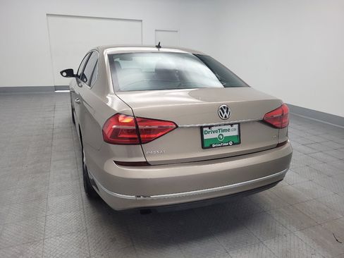 Used 2016 Volkswagen Passat 1.8T S FWD image 6