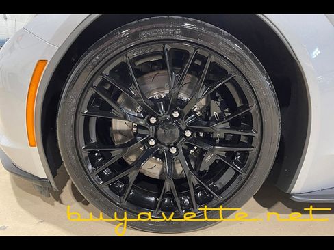 Used 2019 Chevrolet Corvette Grand Sport image 8