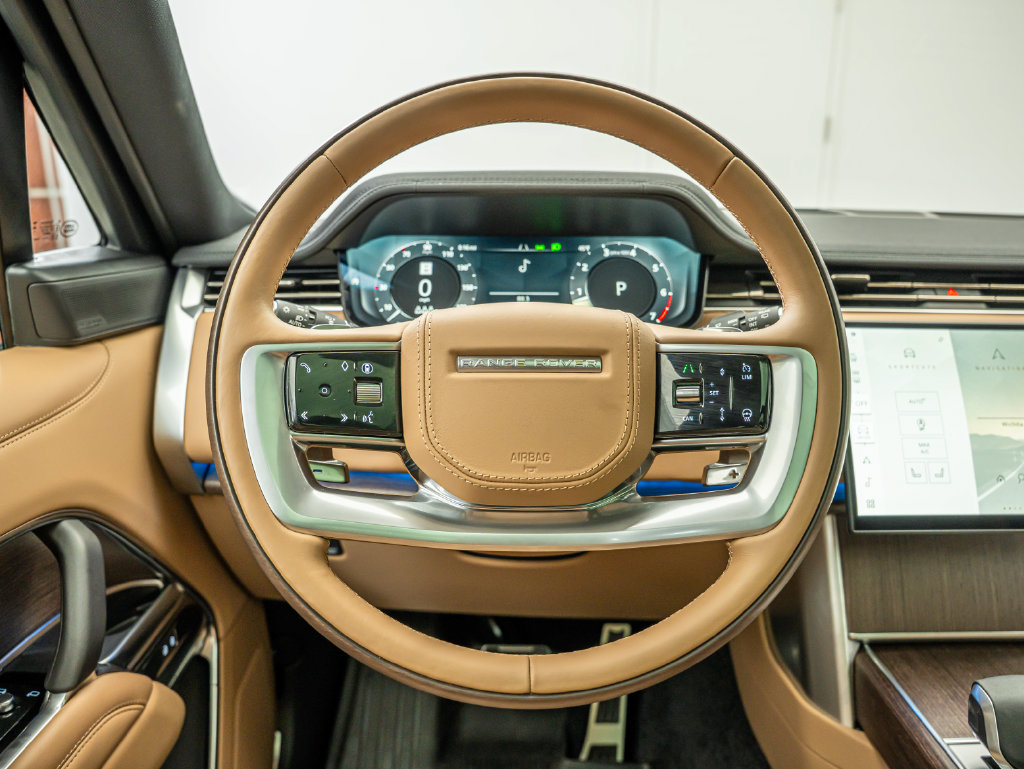Used 2026 Land Rover Range Rover SE AWD/4WD image 21
