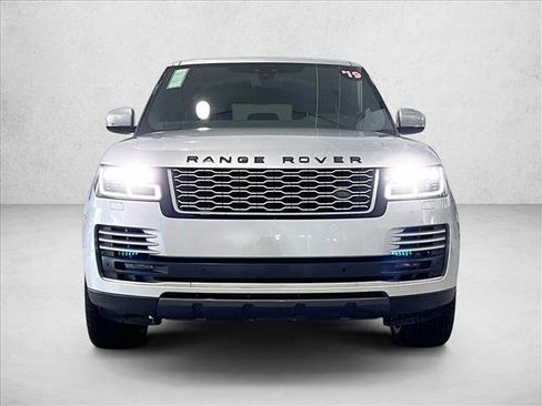 Used 2019 Land Rover Range Rover Supercharged AWD/4WD image 3