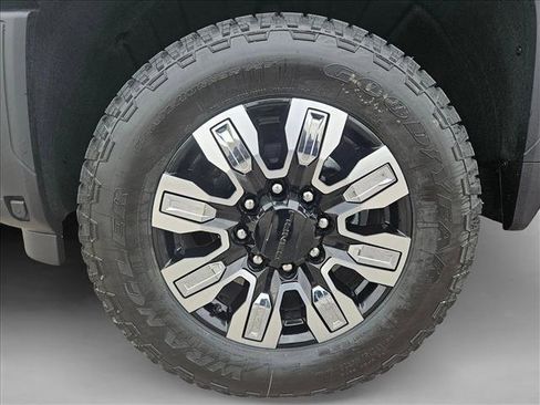 New 2026 GMC Sierra 2500 Denali w/ Technology Package image 10