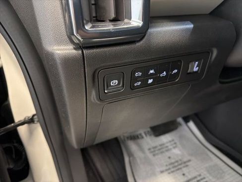 New 2026 GMC Hummer EV 4x4 Crew Cab image 20